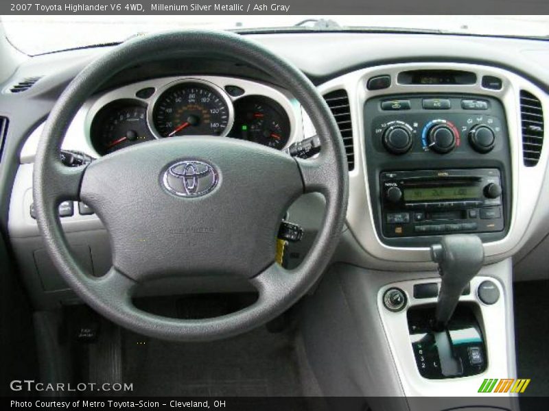 Millenium Silver Metallic / Ash Gray 2007 Toyota Highlander V6 4WD