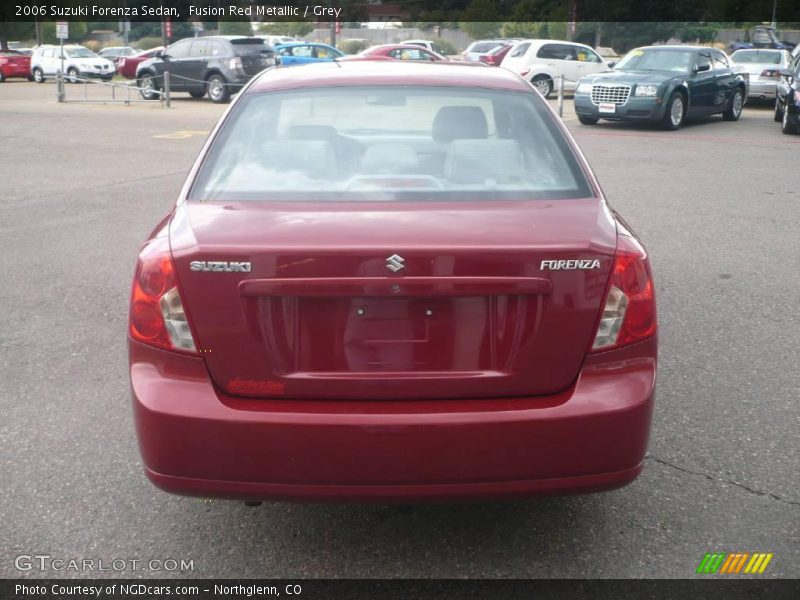 Fusion Red Metallic / Grey 2006 Suzuki Forenza Sedan