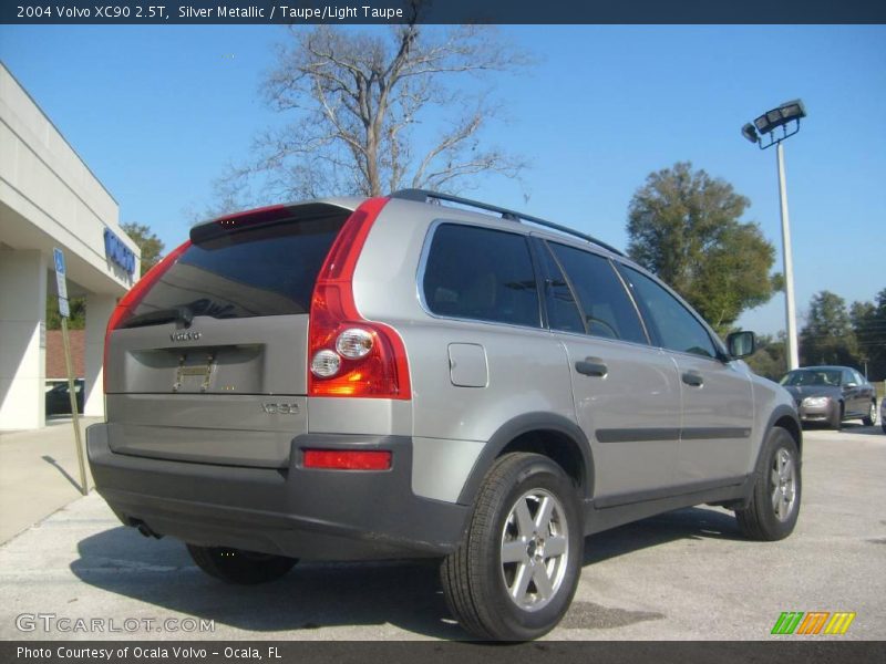 Silver Metallic / Taupe/Light Taupe 2004 Volvo XC90 2.5T