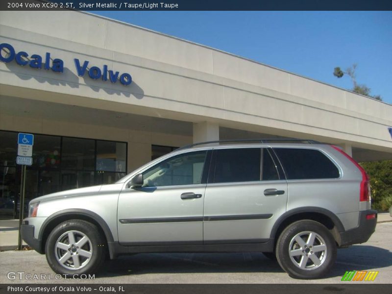 Silver Metallic / Taupe/Light Taupe 2004 Volvo XC90 2.5T