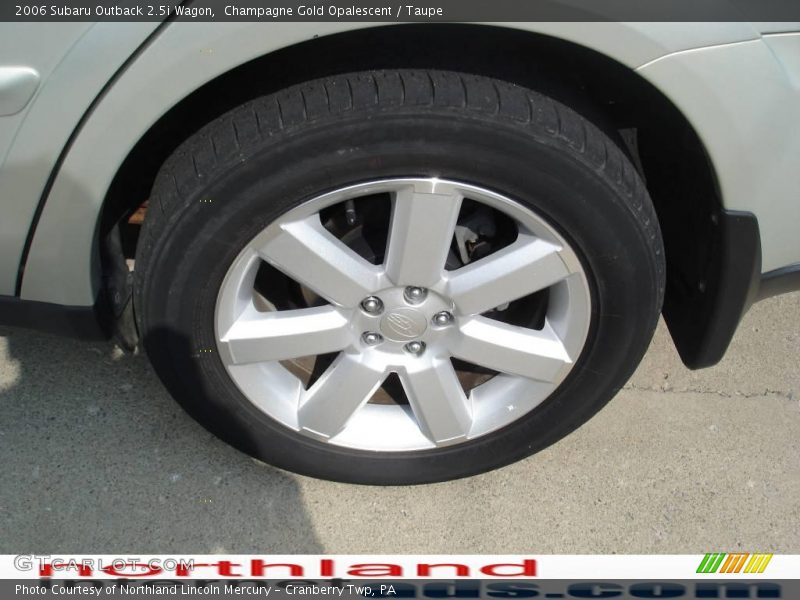 Champagne Gold Opalescent / Taupe 2006 Subaru Outback 2.5i Wagon
