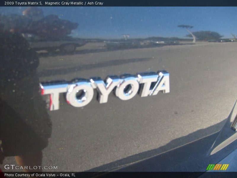 Magnetic Gray Metallic / Ash Gray 2009 Toyota Matrix S