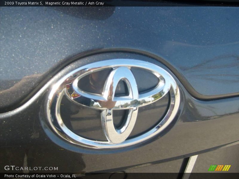 Magnetic Gray Metallic / Ash Gray 2009 Toyota Matrix S