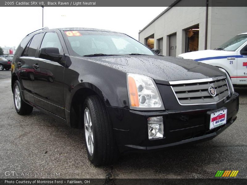 Black Raven / Light Neutral 2005 Cadillac SRX V8