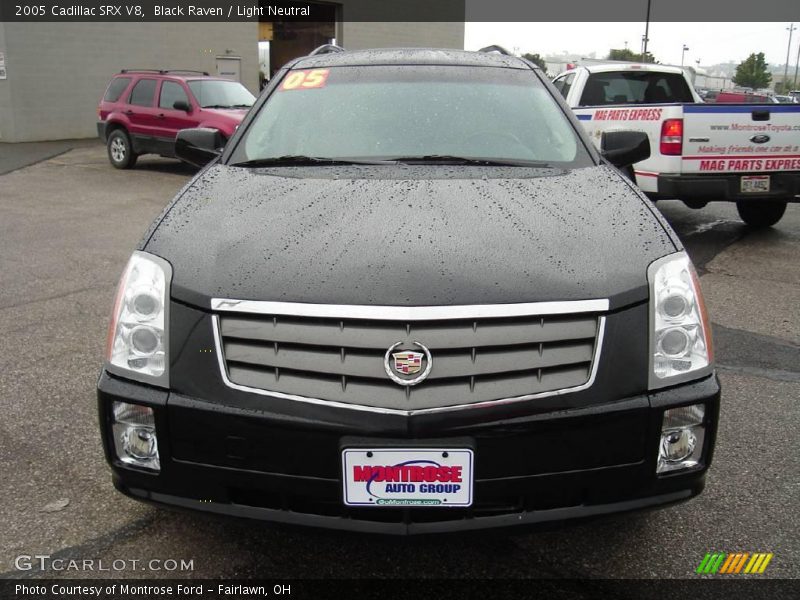 Black Raven / Light Neutral 2005 Cadillac SRX V8