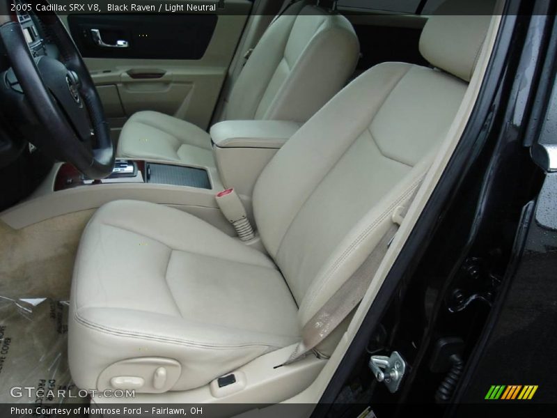 Black Raven / Light Neutral 2005 Cadillac SRX V8