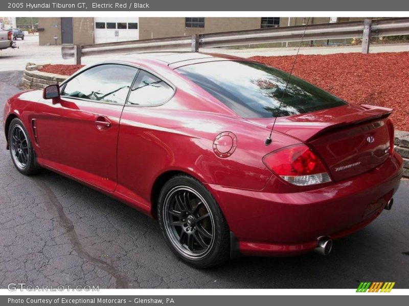 Electric Red / Black 2005 Hyundai Tiburon GT