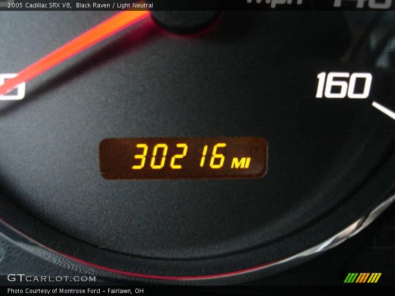 Black Raven / Light Neutral 2005 Cadillac SRX V8