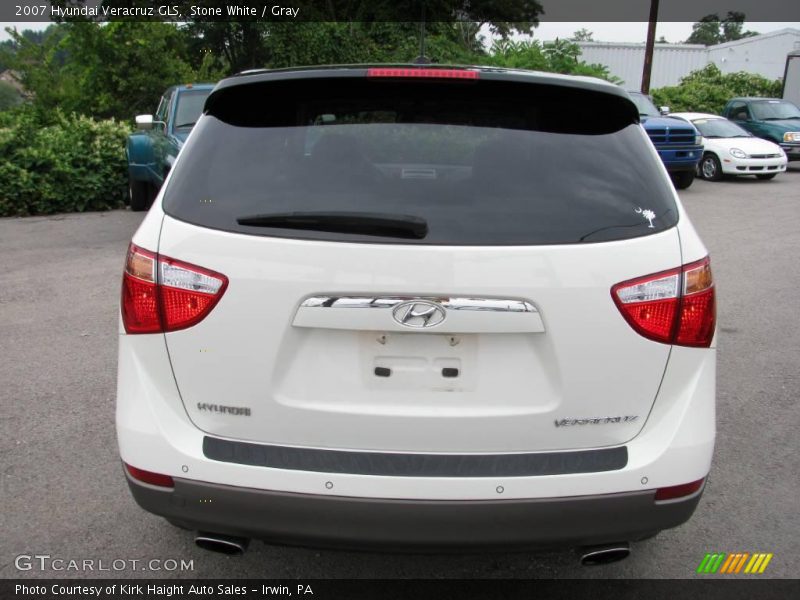 Stone White / Gray 2007 Hyundai Veracruz GLS