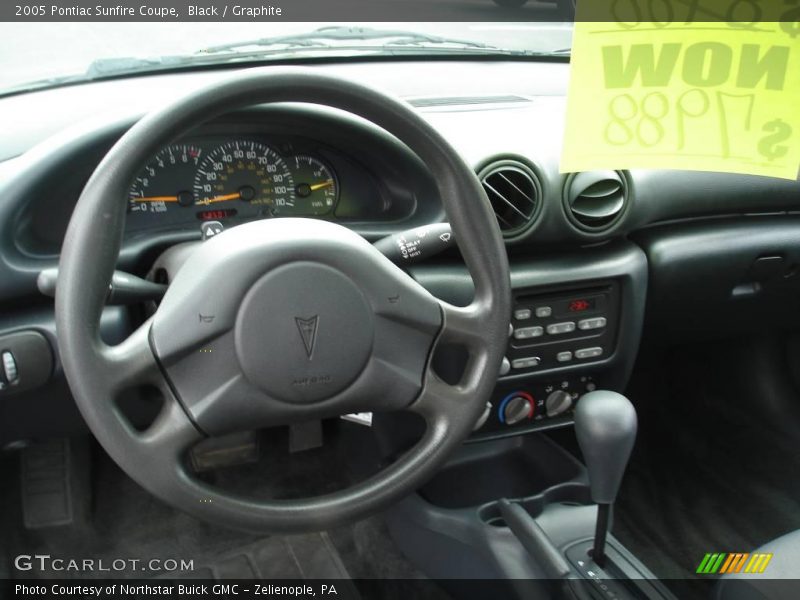 Black / Graphite 2005 Pontiac Sunfire Coupe