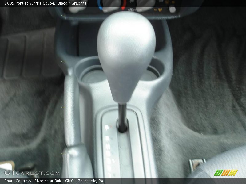 Black / Graphite 2005 Pontiac Sunfire Coupe