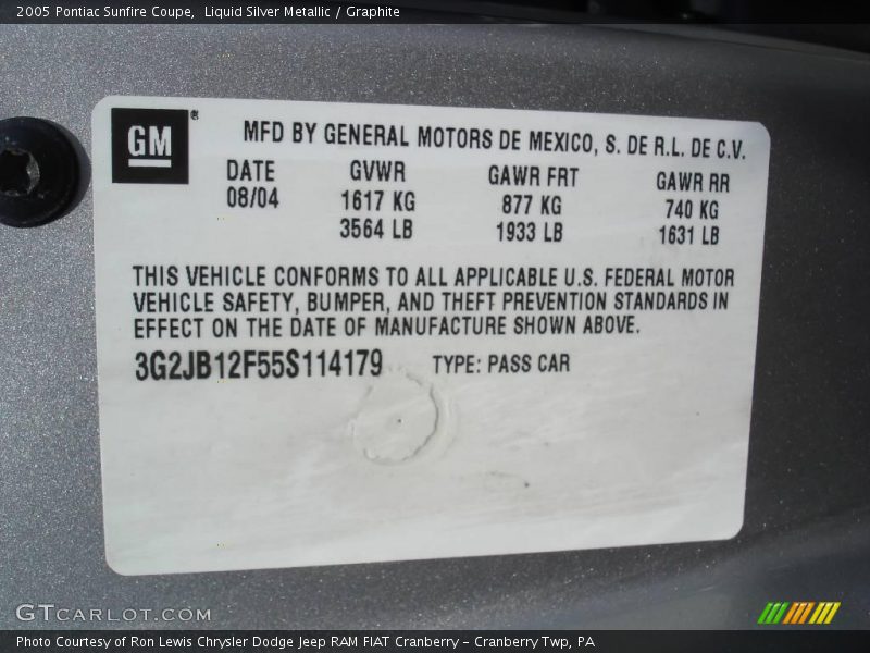 Liquid Silver Metallic / Graphite 2005 Pontiac Sunfire Coupe
