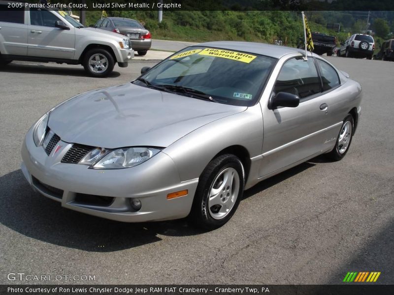 Liquid Silver Metallic / Graphite 2005 Pontiac Sunfire Coupe