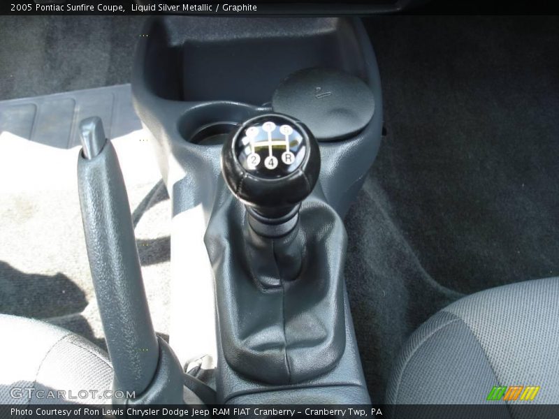 Liquid Silver Metallic / Graphite 2005 Pontiac Sunfire Coupe
