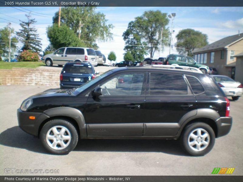 Obsidian Black / Gray 2005 Hyundai Tucson GLS V6