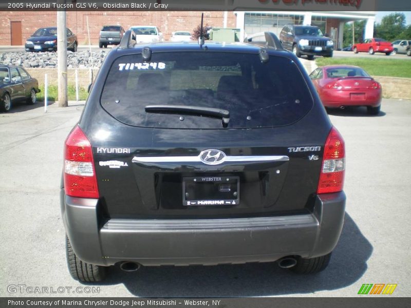 Obsidian Black / Gray 2005 Hyundai Tucson GLS V6