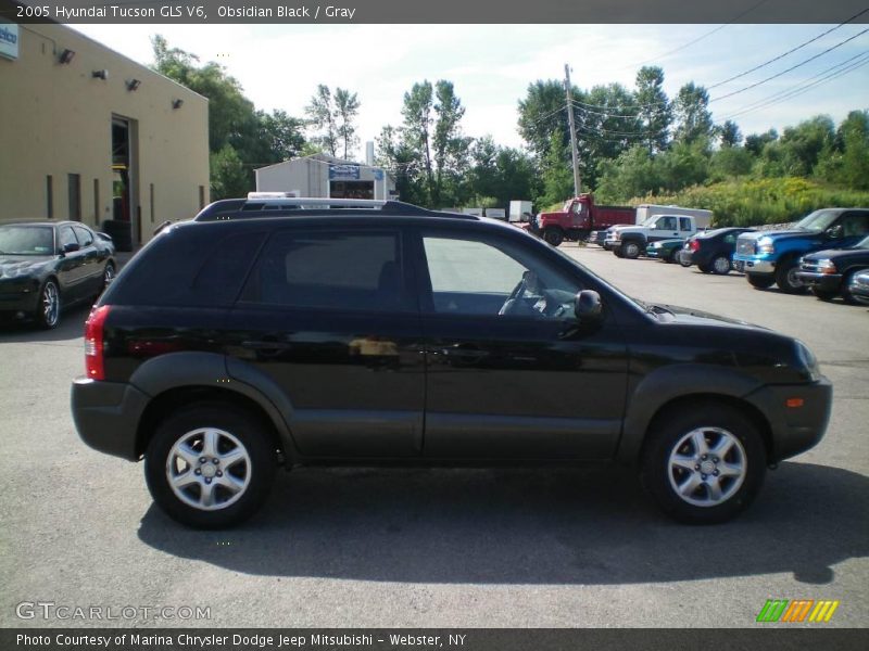 Obsidian Black / Gray 2005 Hyundai Tucson GLS V6
