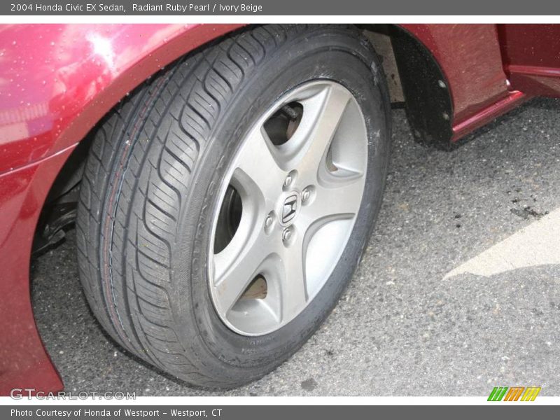 Radiant Ruby Pearl / Ivory Beige 2004 Honda Civic EX Sedan