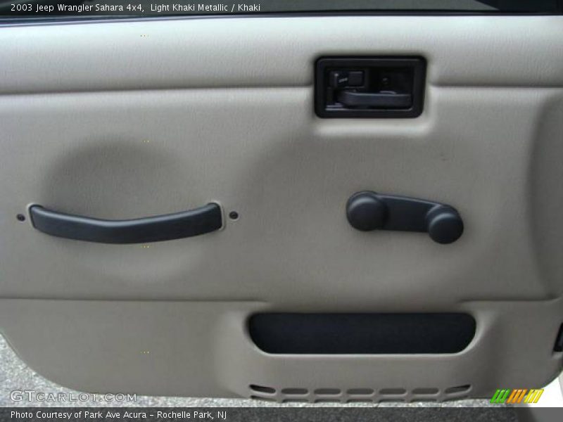 Light Khaki Metallic / Khaki 2003 Jeep Wrangler Sahara 4x4
