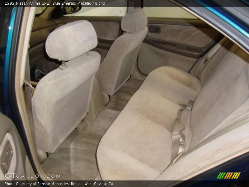Blue Emerald Metallic / Blond 1999 Nissan Altima GXE