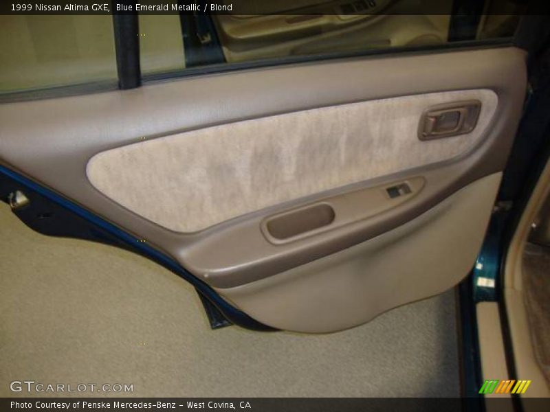 Blue Emerald Metallic / Blond 1999 Nissan Altima GXE