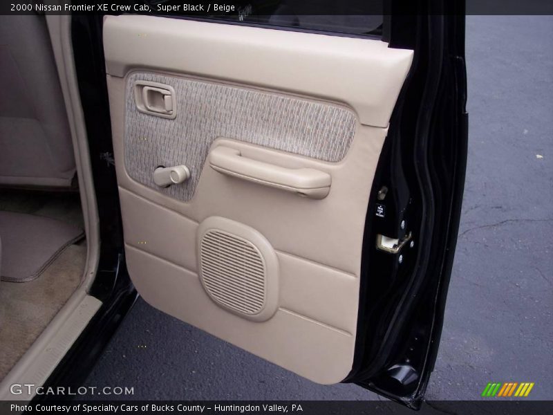 Super Black / Beige 2000 Nissan Frontier XE Crew Cab