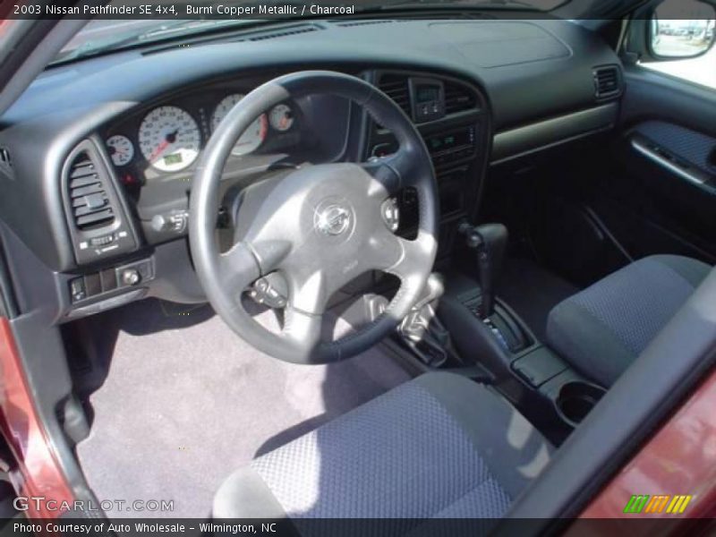 Burnt Copper Metallic / Charcoal 2003 Nissan Pathfinder SE 4x4