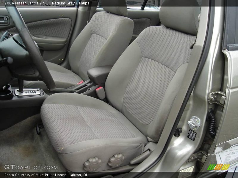 Radium Gray / Taupe 2004 Nissan Sentra 2.5 S