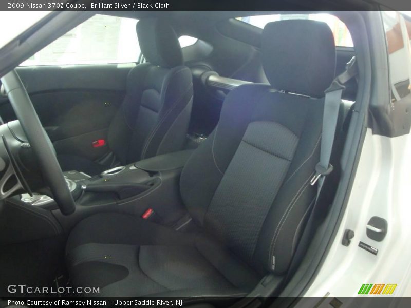 Brilliant Silver / Black Cloth 2009 Nissan 370Z Coupe