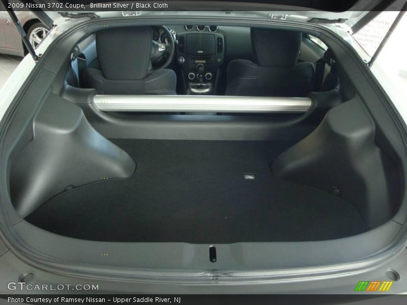 Brilliant Silver / Black Cloth 2009 Nissan 370Z Coupe