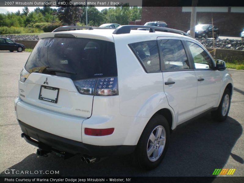 Diamond White Pearl / Black 2007 Mitsubishi Outlander LS 4WD