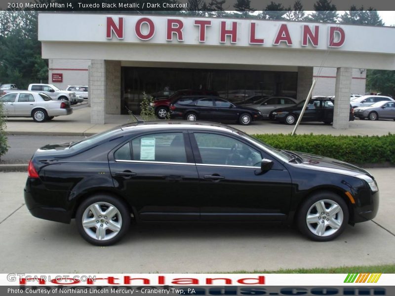 Tuxedo Black Metallic / Dark Charcoal 2010 Mercury Milan I4