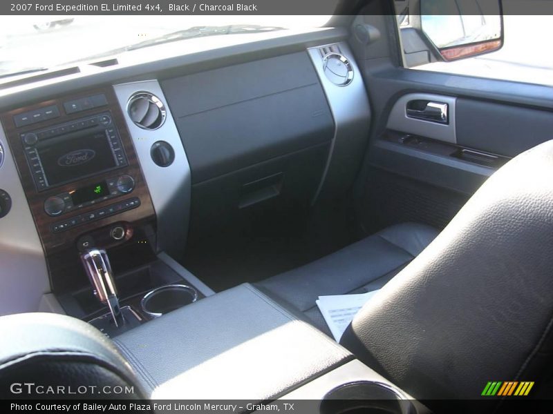 Black / Charcoal Black 2007 Ford Expedition EL Limited 4x4