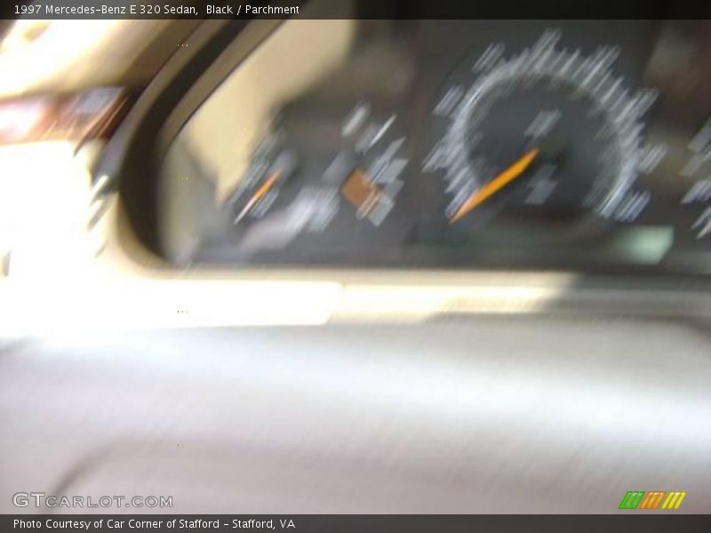 Black / Parchment 1997 Mercedes-Benz E 320 Sedan