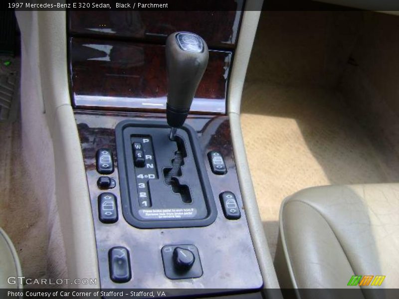 Black / Parchment 1997 Mercedes-Benz E 320 Sedan