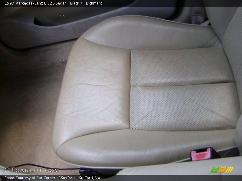 Black / Parchment 1997 Mercedes-Benz E 320 Sedan