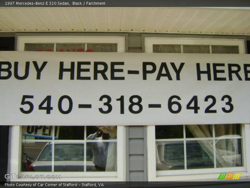 Black / Parchment 1997 Mercedes-Benz E 320 Sedan