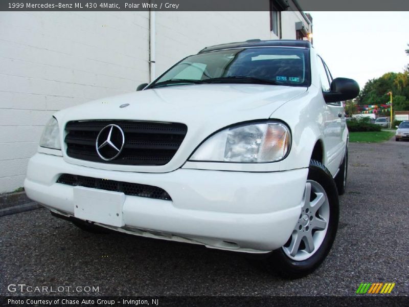 Polar White / Grey 1999 Mercedes-Benz ML 430 4Matic