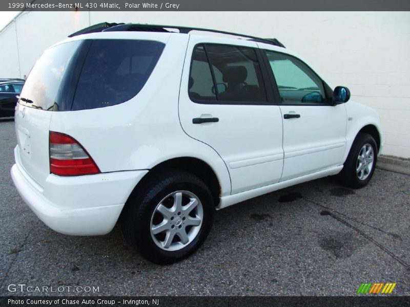 Polar White / Grey 1999 Mercedes-Benz ML 430 4Matic