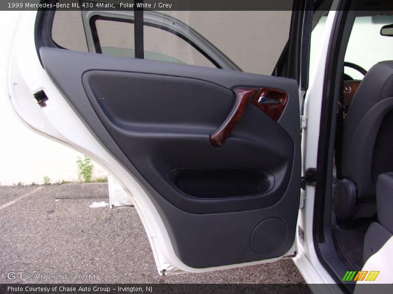 Polar White / Grey 1999 Mercedes-Benz ML 430 4Matic