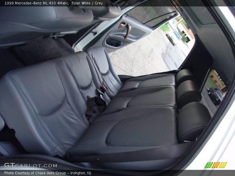 Polar White / Grey 1999 Mercedes-Benz ML 430 4Matic