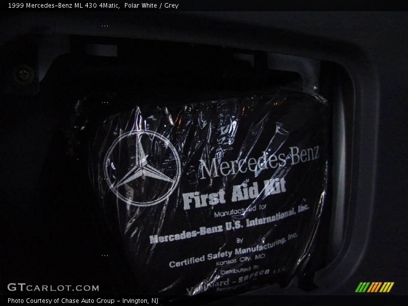 Polar White / Grey 1999 Mercedes-Benz ML 430 4Matic