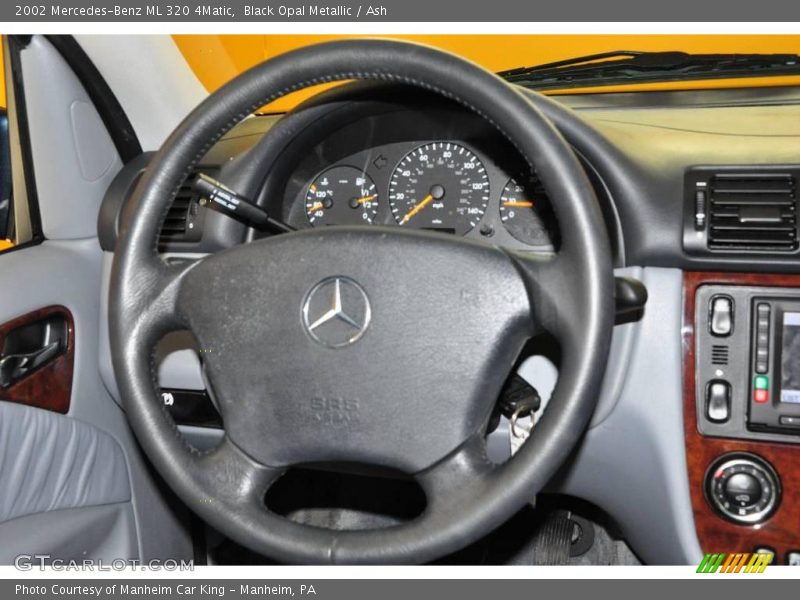  2002 ML 320 4Matic Steering Wheel