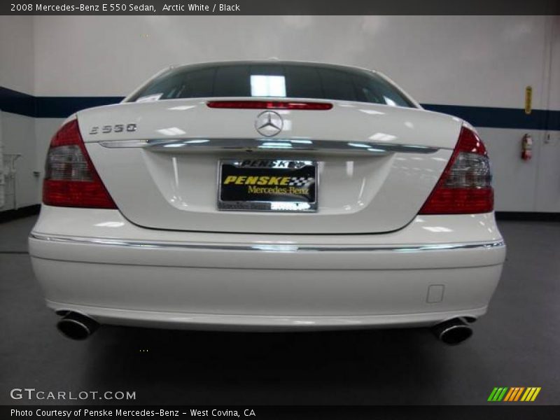 Arctic White / Black 2008 Mercedes-Benz E 550 Sedan