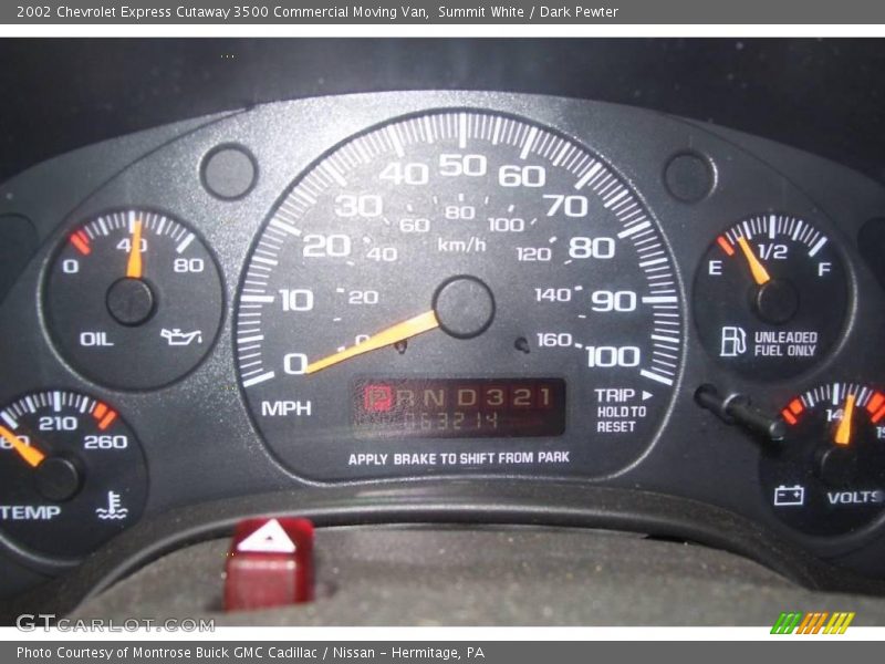 Summit White / Dark Pewter 2002 Chevrolet Express Cutaway 3500 Commercial Moving Van