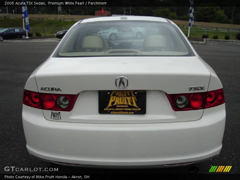 Premium White Pearl / Parchment 2006 Acura TSX Sedan