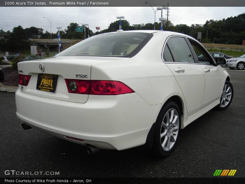 Premium White Pearl / Parchment 2006 Acura TSX Sedan
