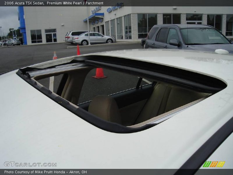 Premium White Pearl / Parchment 2006 Acura TSX Sedan