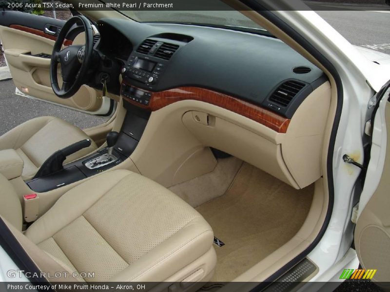 Premium White Pearl / Parchment 2006 Acura TSX Sedan