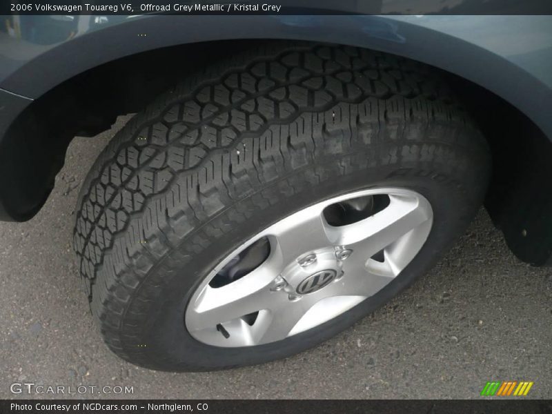 Offroad Grey Metallic / Kristal Grey 2006 Volkswagen Touareg V6